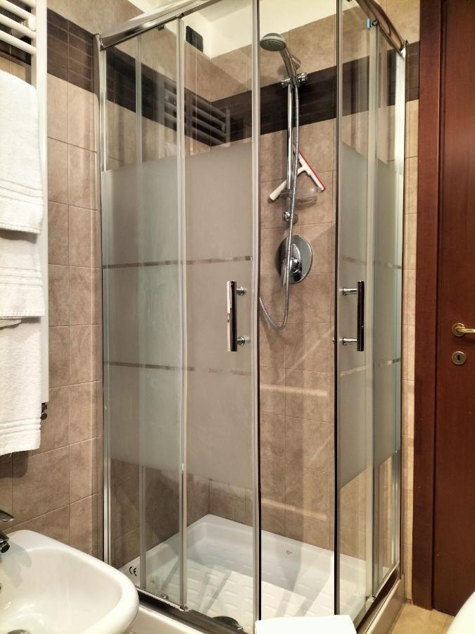 Casa Atene Milan Luaran gambar